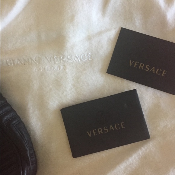 100% Authentic GIANNI VERSACE COUTURE Handbag - Picture 4 of 8